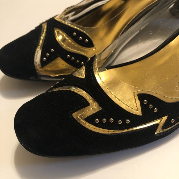 Vintage Inspired Embellished Suede Heels - Picture 4 of 7